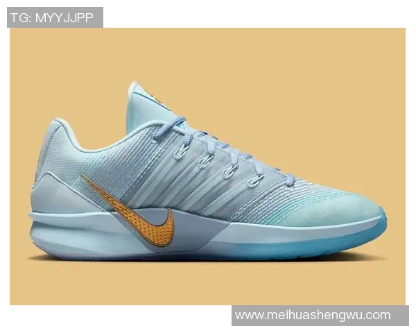 球星上脚新款战靴震撼登场引爆赛场关注度与热议